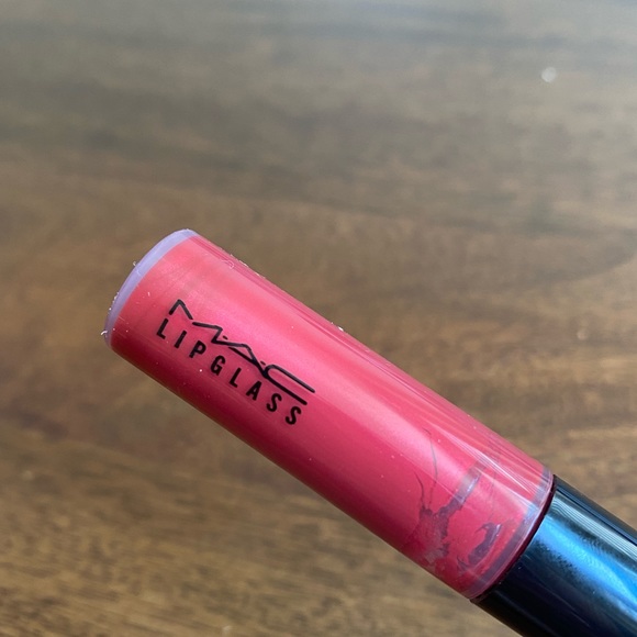 MAC Ready to Roam Lipglass - Picture 4 of 5